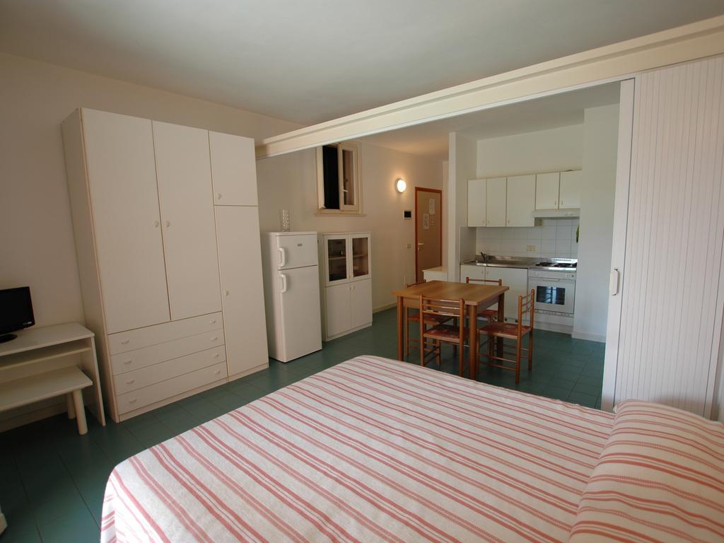 Residence Maricampo Marina di Campo Habitación foto
