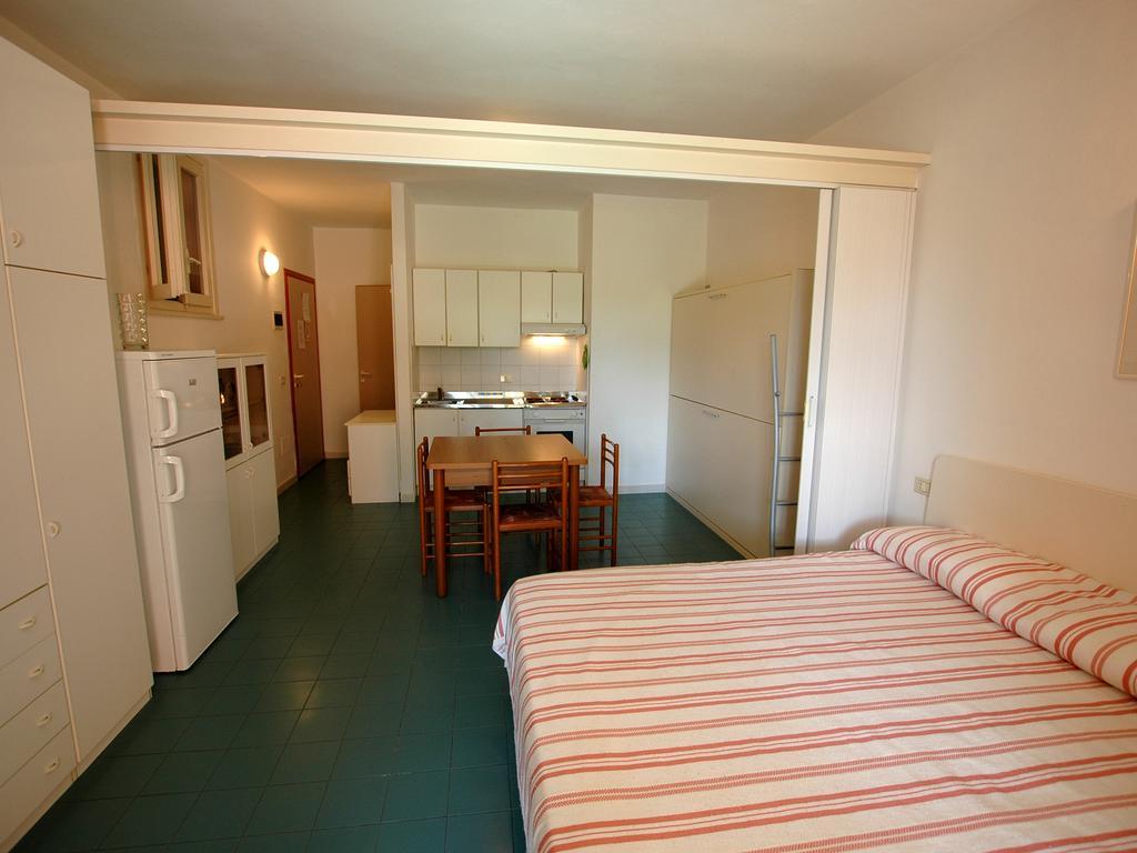 Residence Maricampo Marina di Campo Habitación foto